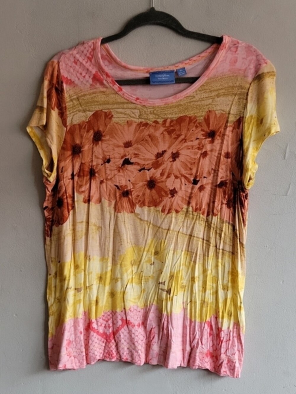 Womens XL Vera Wang floral short sleeve shirt top tee t-shirt pink yellow orange